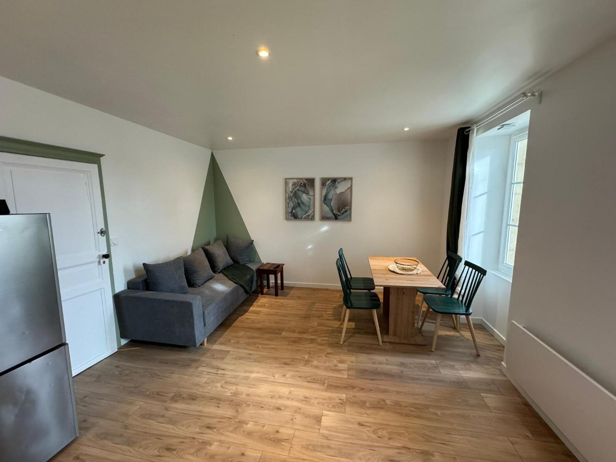 Appartement Chaleureux 6 Pers Beychac-et-Caillau Eksteriør bilde